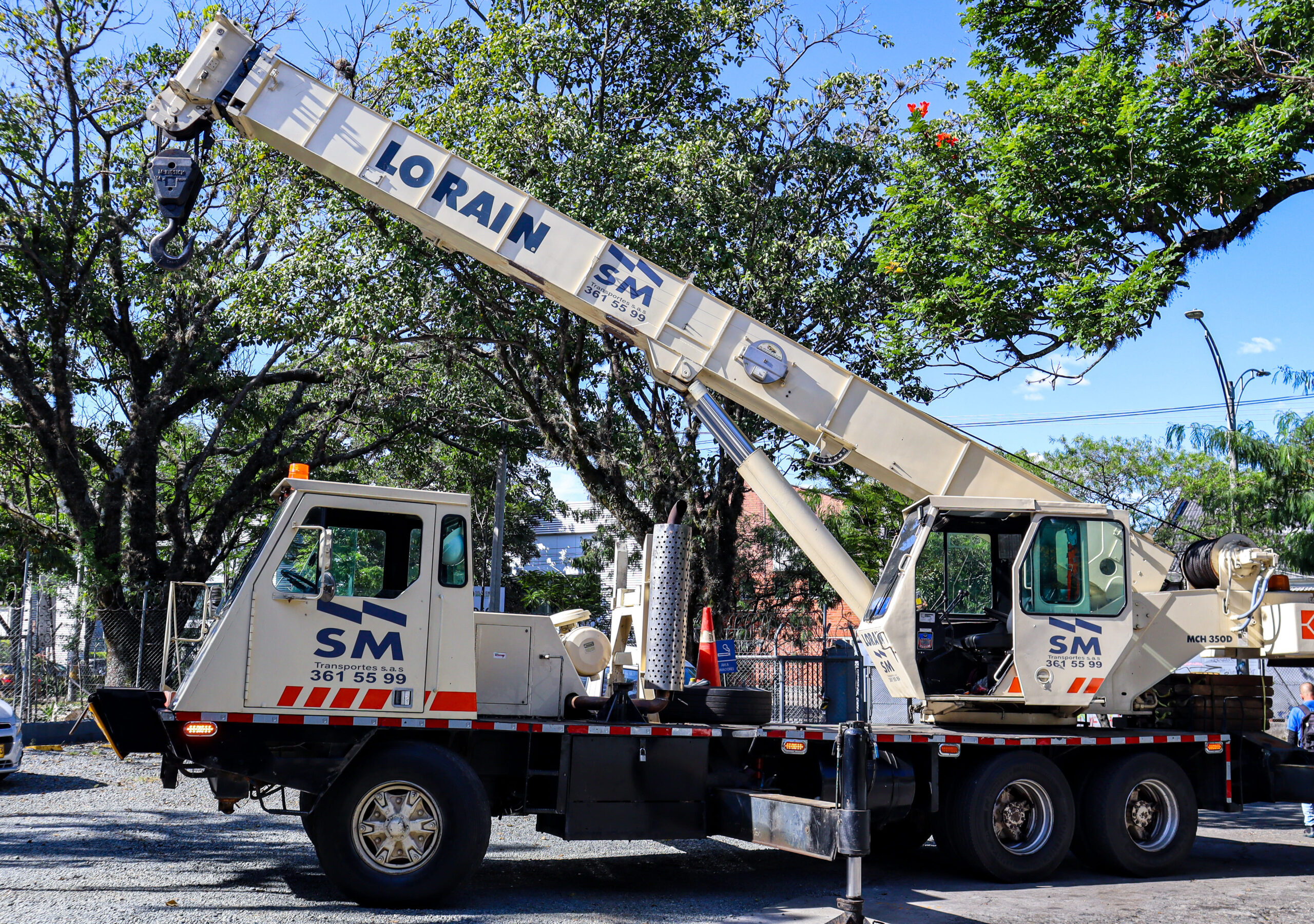 Grúa tipo PH Medellín